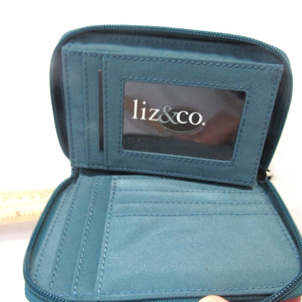 LIZ & CO. LIZ CLAIBORN TEAL GREEN WALLET ZIP AROUND CROC EMBOSSE LOTS OF SLOTS - Picture 4 of 7